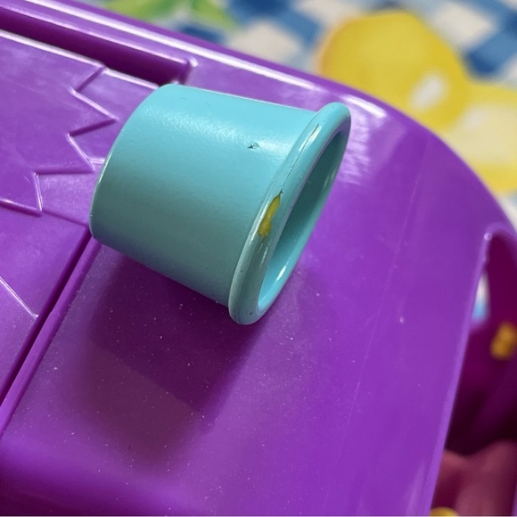 Shopkins Purple And Pink Ice Cream Van With 2 Poseable PVC Dolls - Picture 9 of 13